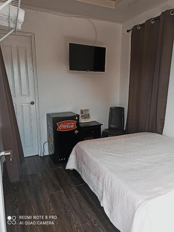 Hostal Compostela Inn เดวิด ภายนอก รูปภาพ