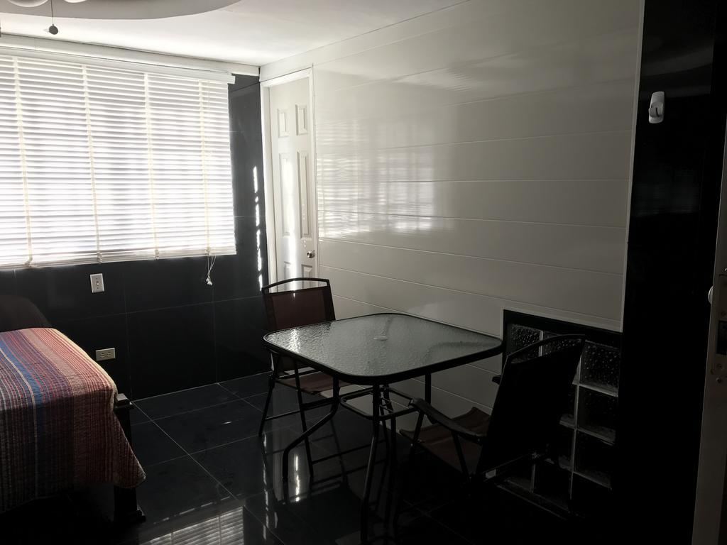 Hostal Compostela Inn เดวิด ภายนอก รูปภาพ