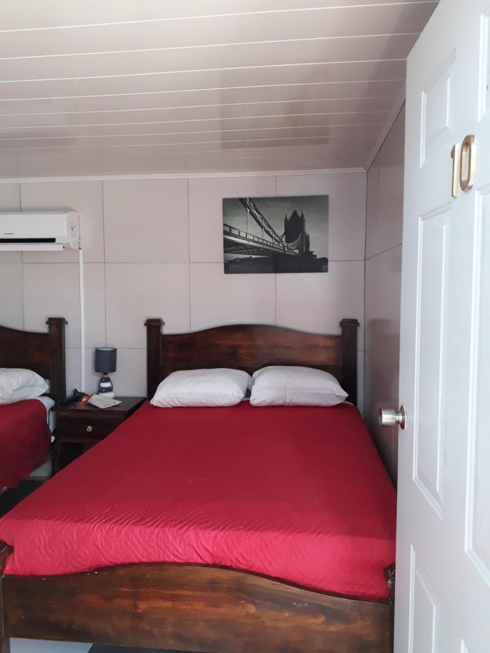Hostal Compostela Inn เดวิด ภายนอก รูปภาพ